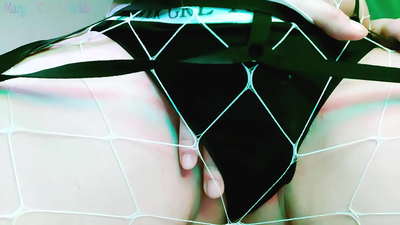 Rothaarige erklärt, wie man ihren Schwanz wichst und zeigt ihre Muschi - Dirty Words